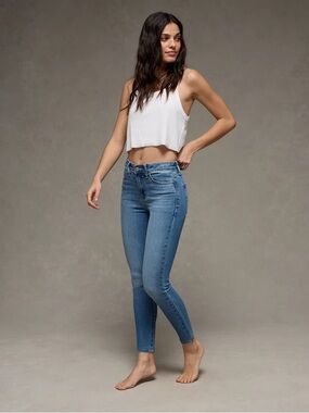 American Eagle Next Level Stretch Super High-Rise Jeggings (Short)